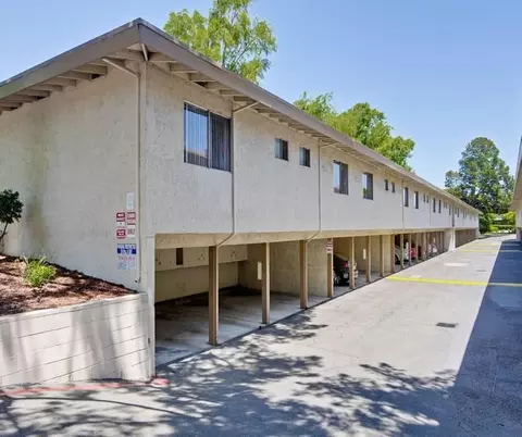 924 Mangrove Ave, Sunnyvale, CA 94086
