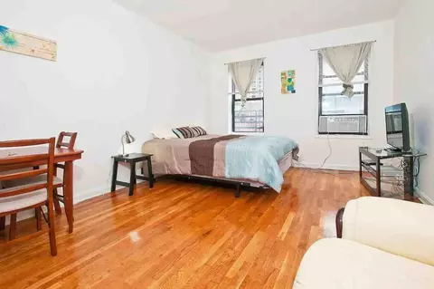 e 82nd st, New York, NY 10028