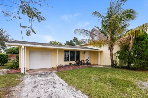 20255 NE 12th Ave, Miami, FL 33179