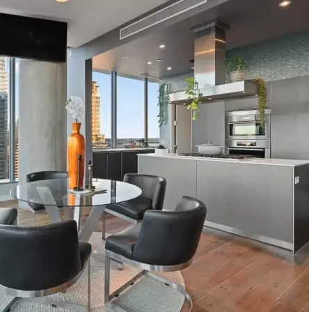 210 Lavaca St #1126, Austin, TX 78701