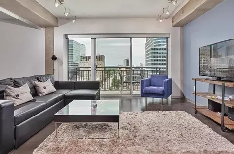 800 Brazos St #1057, Austin, TX 78701