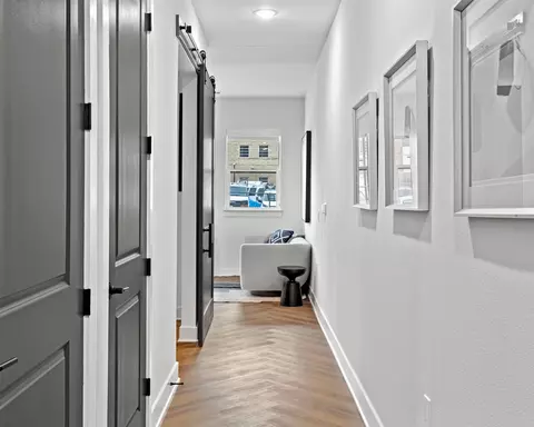 239 W 9th St #6-226, Dallas, TX 75208