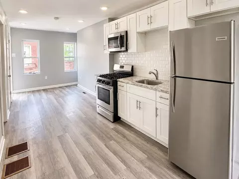 2145 N Percy St, Philadelphia, PA 19122