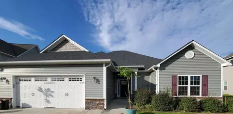 250 Sailor St, Sneads Ferry, NC 28460