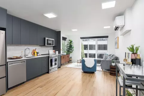 417 2nd Ave W, Seattle, WA 98119