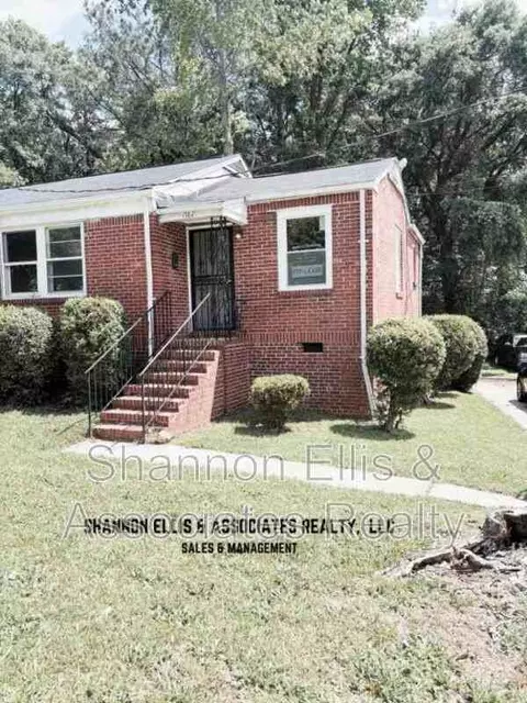 1782 Cahoon St SW, Atlanta, GA 30310