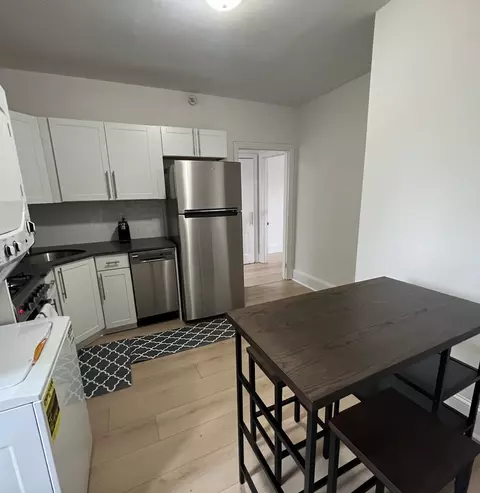 2916 Poplar St #3, Philadelphia, PA 19130