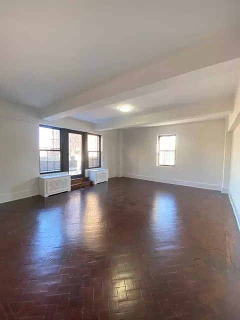 Undisclosed, New York, NY 10023