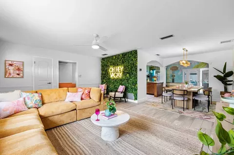 19 Th St SW #1224117P, Largo, FL 33770