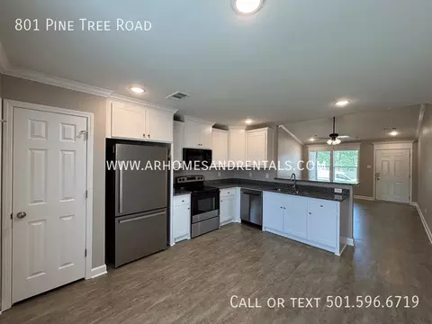 801 Pine Tree Rd, Jacksonville, AR 72076
