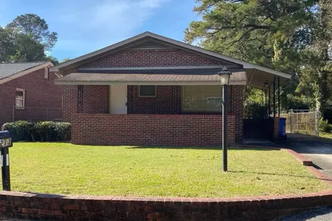 1213 Deerwood St, Columbia, SC 29205