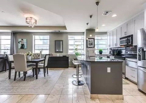 1505 Elm St #1882, Dallas, TX 75201