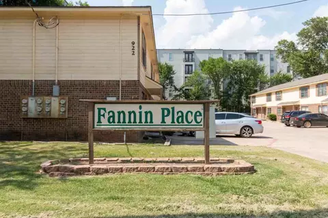 922 Fannin St, Denton, TX 76201