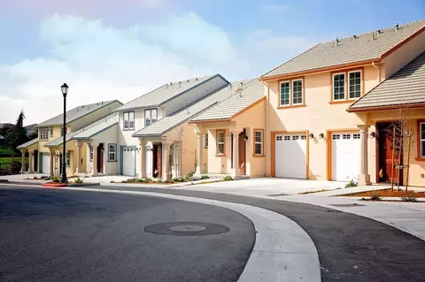 44 Blackbird Cir, Watsonville, CA 95076
