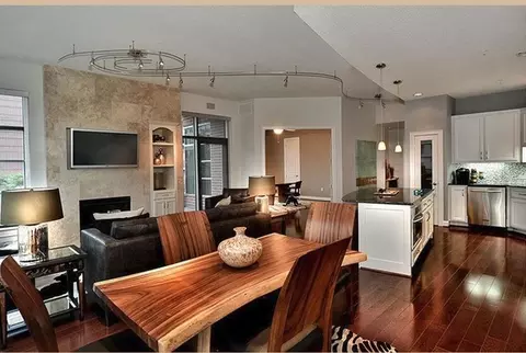 3 Waterway Square Pl #14.21, The Woodlands, TX 77380