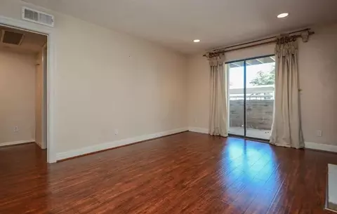 3500 Tangle Brush Dr #14.09, The Woodlands, TX 77381