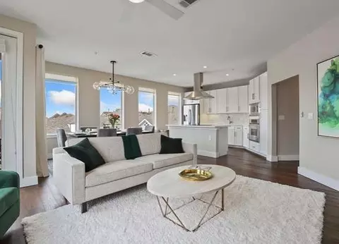 505 Jackson Hill St #455, Houston, TX 77007