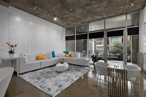 3030 Bryan St #2148, Dallas, TX 75204