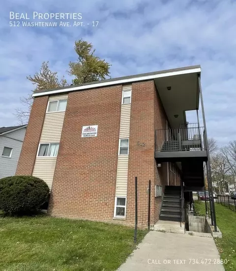 512 Washtenaw Rd #17, Ypsilanti, MI 48197
