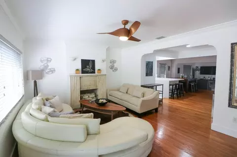 ne 81st st, Miami, FL 33138