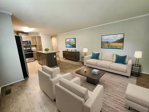 3709 Juniper St #824, Clarkston, MI 48348