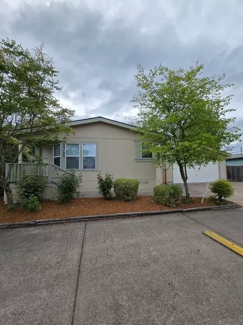 33152 Fuchsia Ln, Tangent, OR 97389