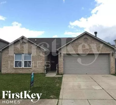 9214 Bainbridge Dr, Camby, IN 46113