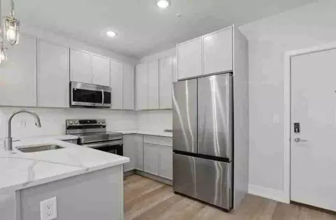 401 E Walnut Ln #A, Philadelphia, PA 19144