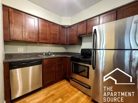 1446 N Dearborn St #B4, Chicago, IL 60610
