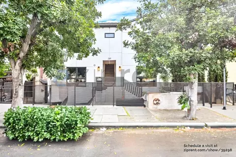 249 N Bonnie Brae St #4, Los Angeles, CA 90026