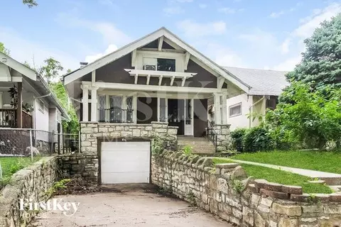 4204 Agnes Ave, Kansas City, MO 64130
