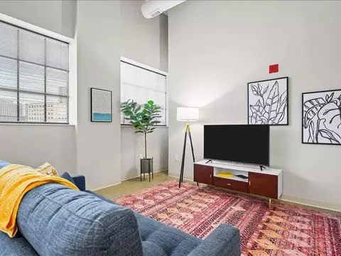 s 1st st, Pittsburgh, PA 15219