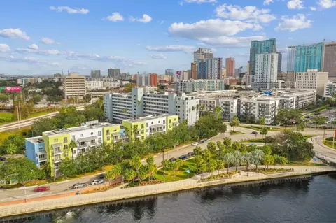 1501 Doyle Carlton Dr #109, Tampa, FL 33602