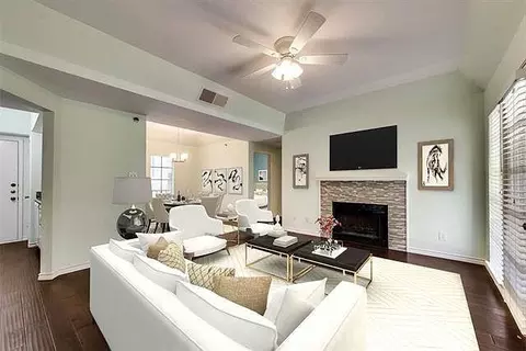 3105 San Jacinto St #2528, Dallas, TX 75204