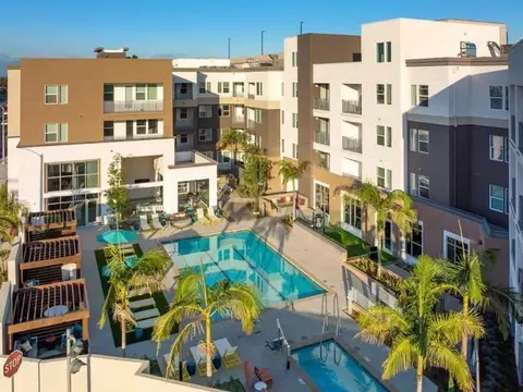 10920 Garfield Ave, South Gate, CA 90280