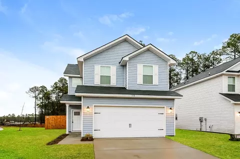 108 Sugarberry Cir, Hinesville, GA 31313
