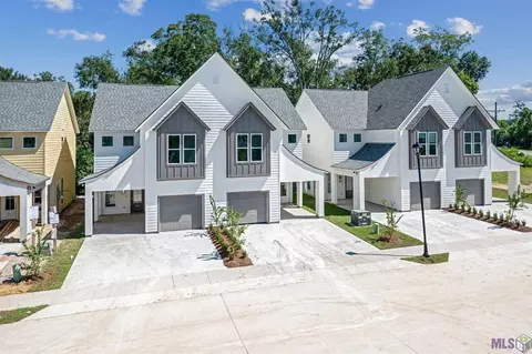 607 Lake Shelf Dr, Baton Rouge, LA 70820