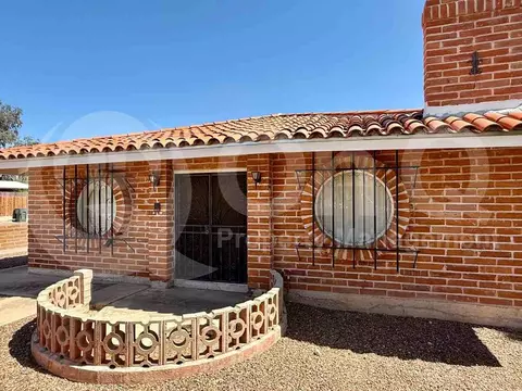 1590 E Hampton St, Tucson, AZ 85719