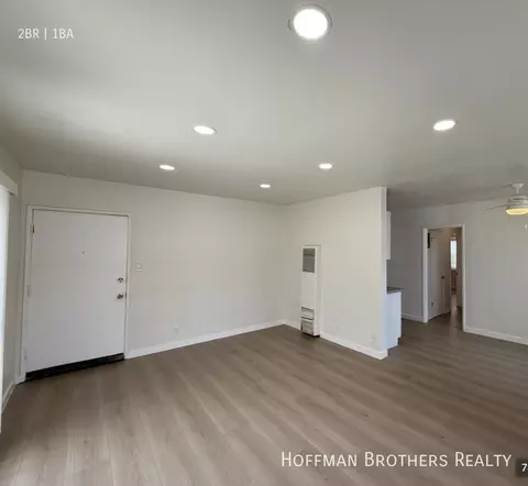 7339 Woodman Ave #1, Los Angeles, CA 91405