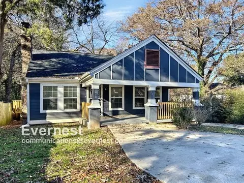 1214 Bolton Rd NW, Atlanta, GA 30331