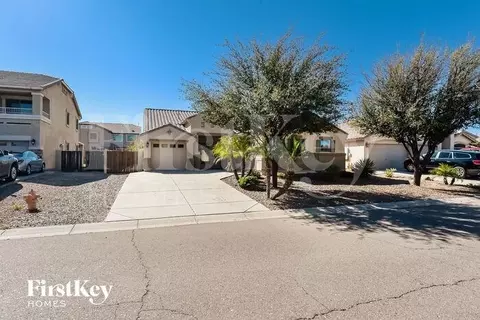 1263 W Busa Dr, San Tan Valley, AZ 85143