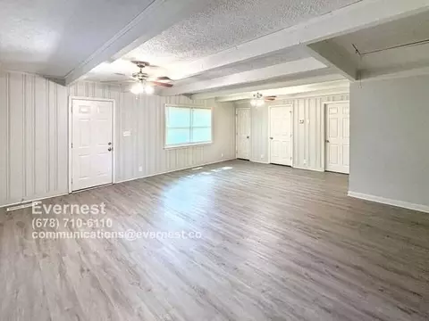 9 W Main St, Hampton, GA 30228 photo 12