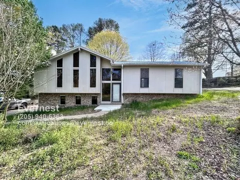 1226 Thompson Rd, Alabaster, AL 35007