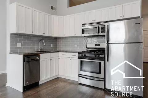 1133 W Madison St #3F, Chicago, IL 60607