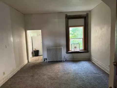 117 E 3rd St, Duluth, MN 55805