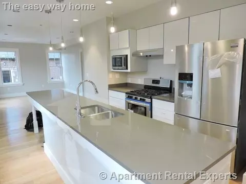40 Bow St #1, Cambridge, MA 02138