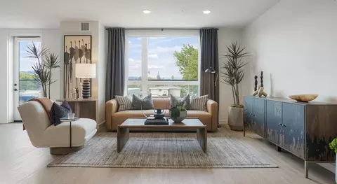 s bascom ave, San Jose, CA 95128