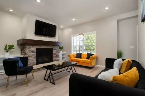 10810 South Meade Drive #1228634P, Oak Creek, WI 53154
