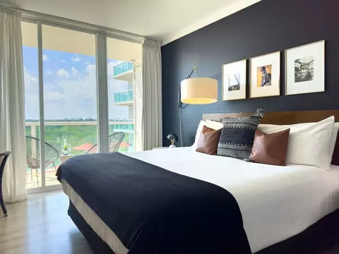 s bayshore ct, Miami, FL 33133