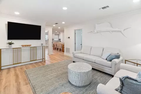 deer dr, Bay Saint Louis, MS 39520
